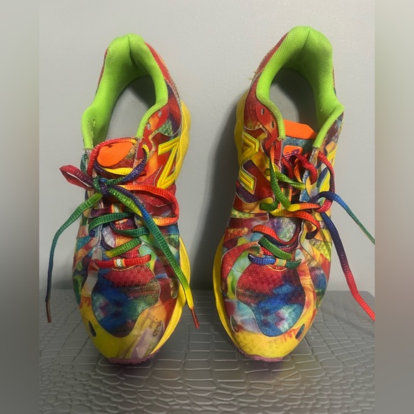 New Balance Multicolor Women's Sneakers - Picture 2 of 9